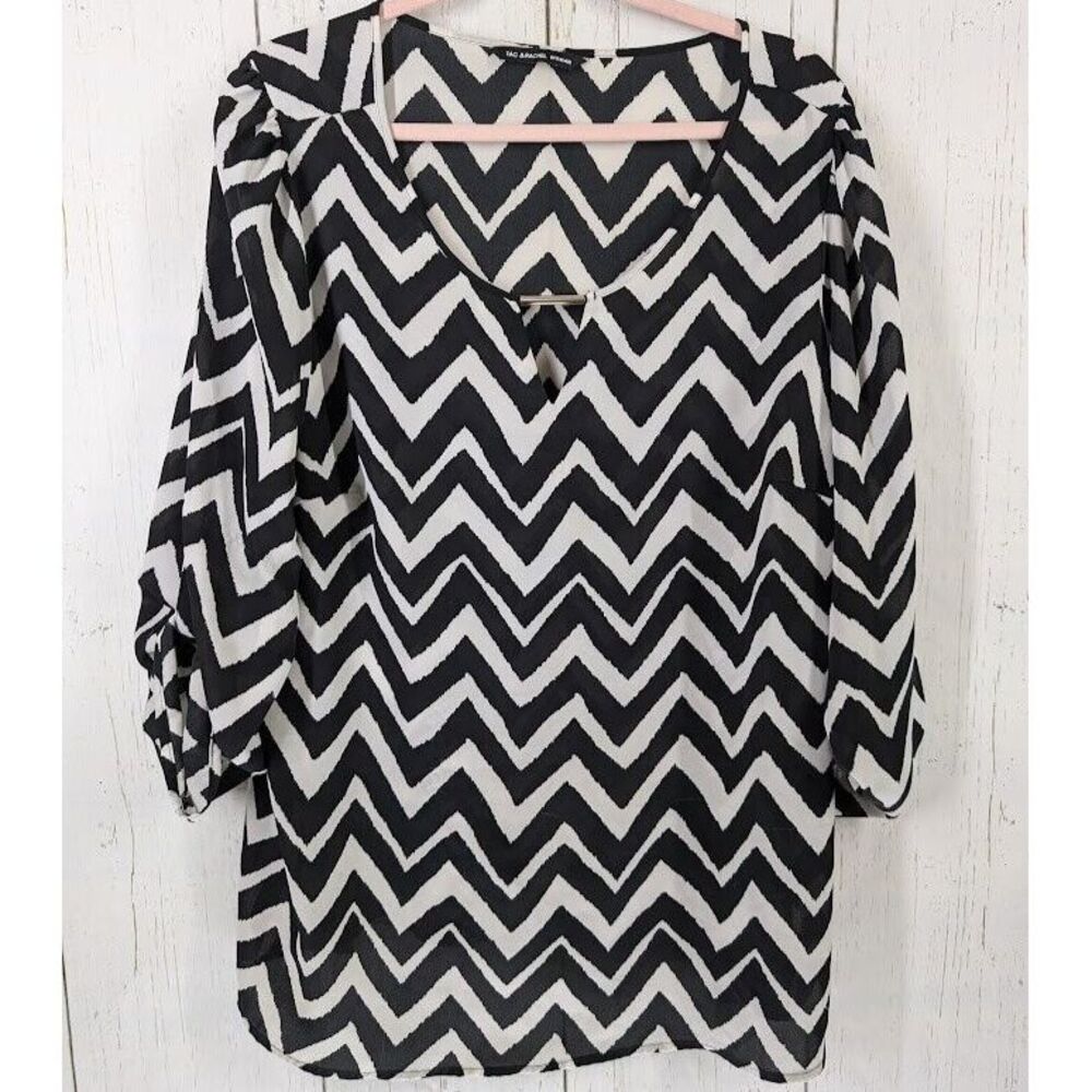 Zac Rachel Size 2X Black White Zigzag Pattern 3/4 Sleeve Womens Blouse
